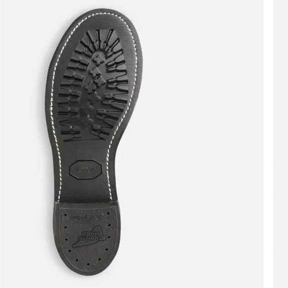 Red Wing Men's Heritage 6 Iron Ranger Leather Men's Boots - Picture 3 of 7